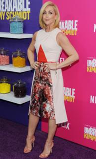 Jane Krakowski feet photo thumbnail
