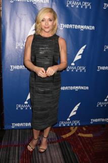 Jane Krakowski feet photo thumbnail