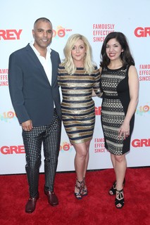 Jane Krakowski feet photo thumbnail