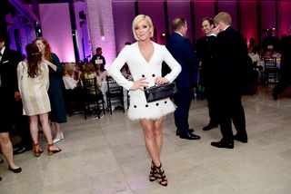 Jane Krakowski feet photo thumbnail