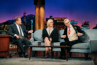 Jane Krakowski feet photo thumbnail