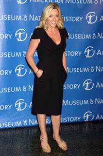 Jane Krakowski feet photo thumbnail