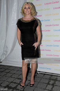 Jane Krakowski feet photo thumbnail