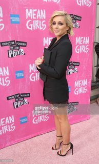 Jane Krakowski feet photo thumbnail