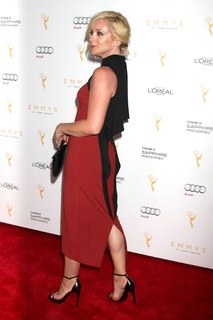 Jane Krakowski feet photo thumbnail