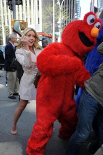 Jane Krakowski feet photo thumbnail