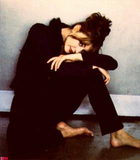Jane Leeves feet photo thumbnail