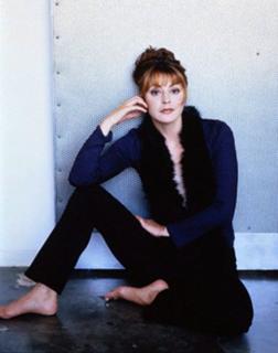 Jane Leeves feet photo thumbnail