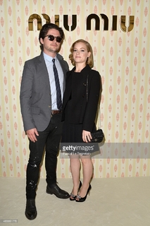 Jane Levy feet photo thumbnail