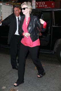 Jane Lynch feet photo 9