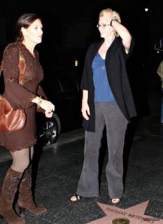 Jane Lynch feet photo 18