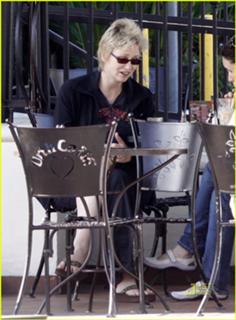 Jane Lynch feet photo 10