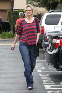 Jane Lynch feet photo 7