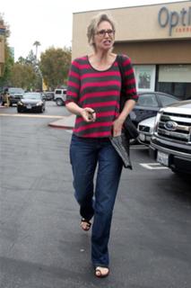 Jane Lynch feet photo 6