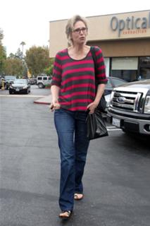 Jane Lynch feet photo 5