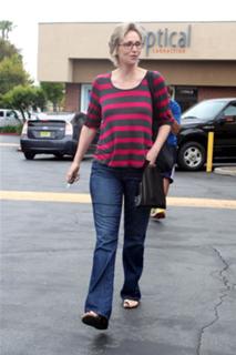 Jane Lynch feet photo 18