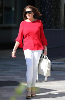 Jane McDonald feet photo 15
