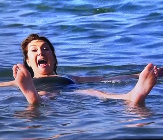 Jane McDonald feet photo 10