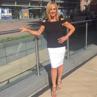 Jane McGarry feet photo 8