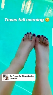 Jane McGarry feet photo 11