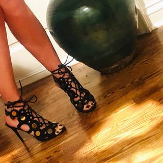 Jane McGarry feet photo 13