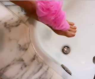 Jane McGarry feet photo 16