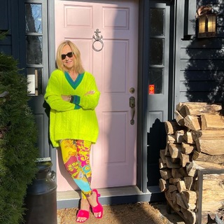 Jane McGarry feet photo 16
