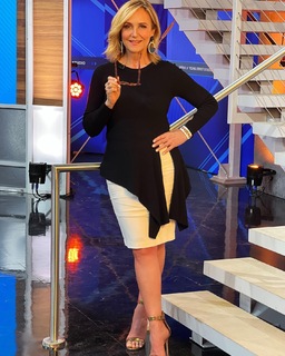 Jane McGarry feet photo 6