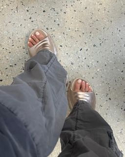 Jane McGarry feet photo 5