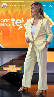 Jane McGarry feet photo 7
