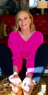 Jane McGarry feet photo 6