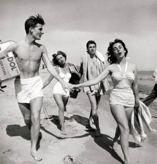 Jane Powell feet photo 6