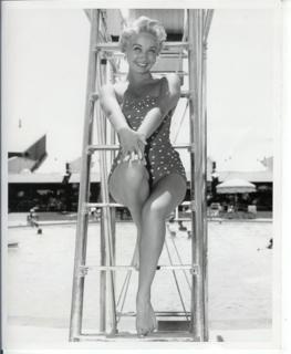 Jane Powell feet photo 3