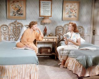 Jane Russell feet photo thumbnail