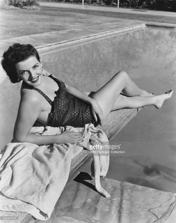 Jane Russell feet photo thumbnail