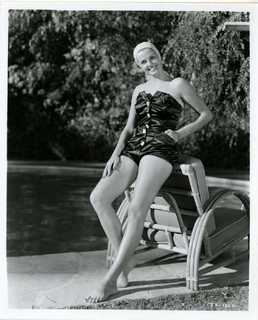 Jane Russell feet photo thumbnail