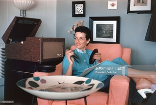 Jane Russell feet photo thumbnail