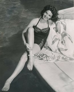 Jane Russell feet photo thumbnail