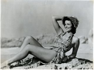 Jane Russell feet photo thumbnail