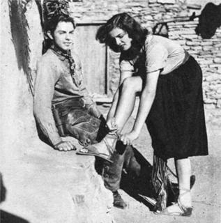 Jane Russell feet photo thumbnail