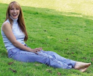 Jane Seymour feet photo thumbnail