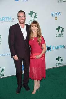 Jane Seymour feet photo thumbnail