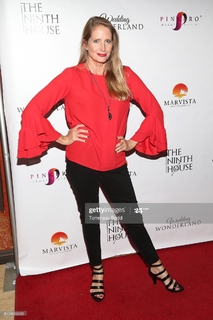 Jane Sibbett feet photo 3