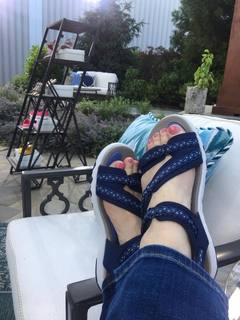 Jane Treacy feet photo 8