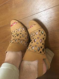 Jane Treacy feet photo 13
