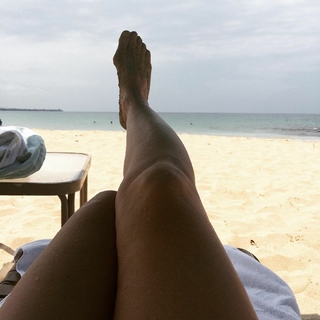 Jane Wiedlin feet photo 14