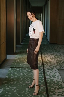 Jane Zhang feet photo 7
