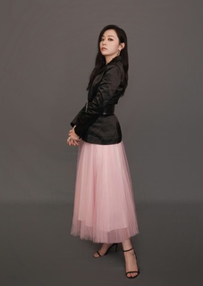 Jane Zhang feet photo 19