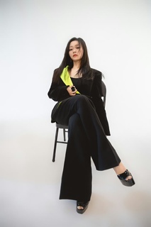 Jane Zhang feet photo 17