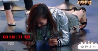 Jane Zhang feet photo 1